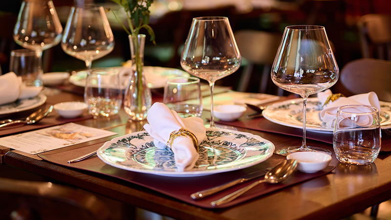 Restaurant  Environment