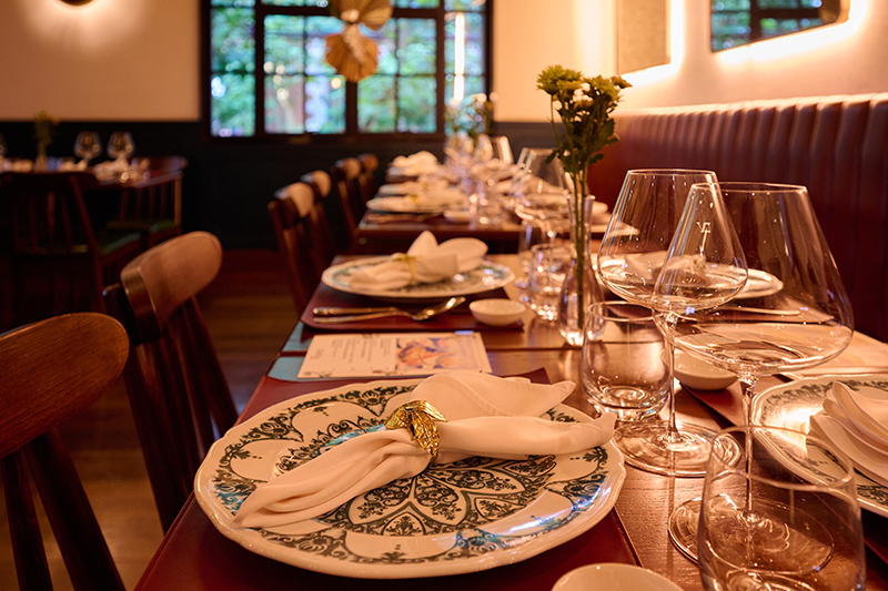Restaurant  Environment