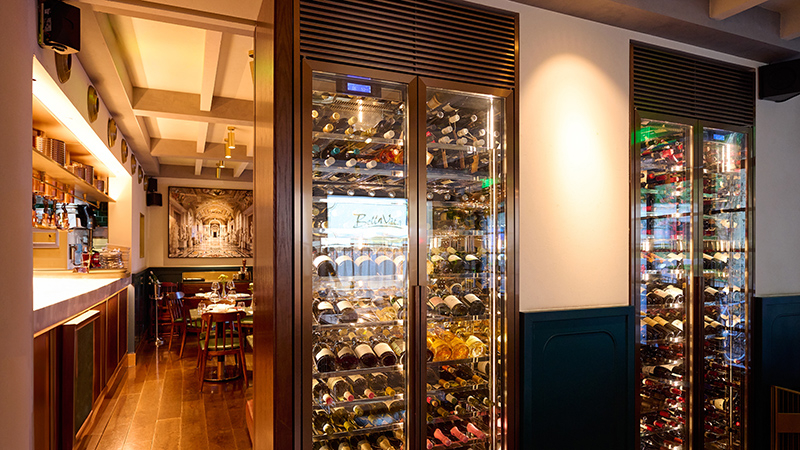 Restaurant  Environment